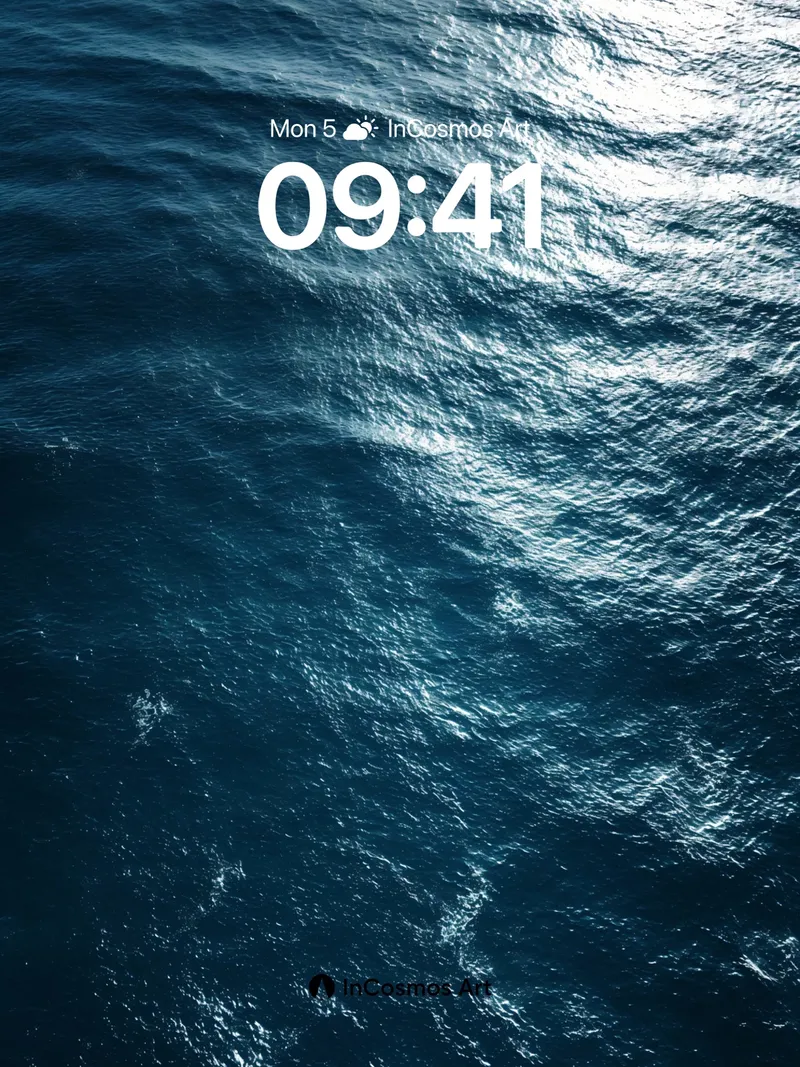 Deep Currents Wallpaper with Sunlit Veins