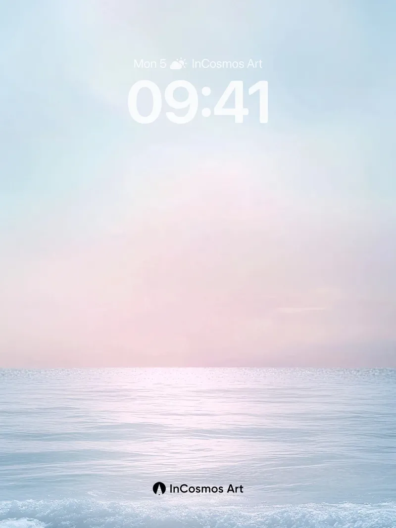 Serene Horizon Wallpaper with Soft Light Gradient