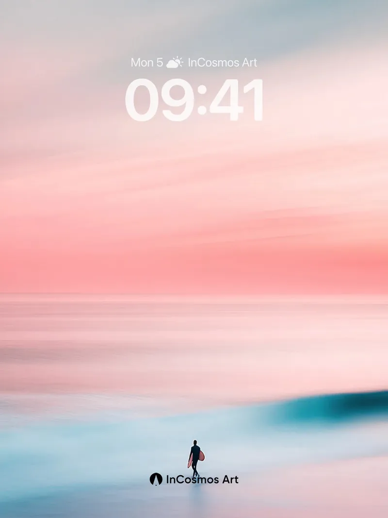 Serene Horizon Wallpaper with Soft Light Trails