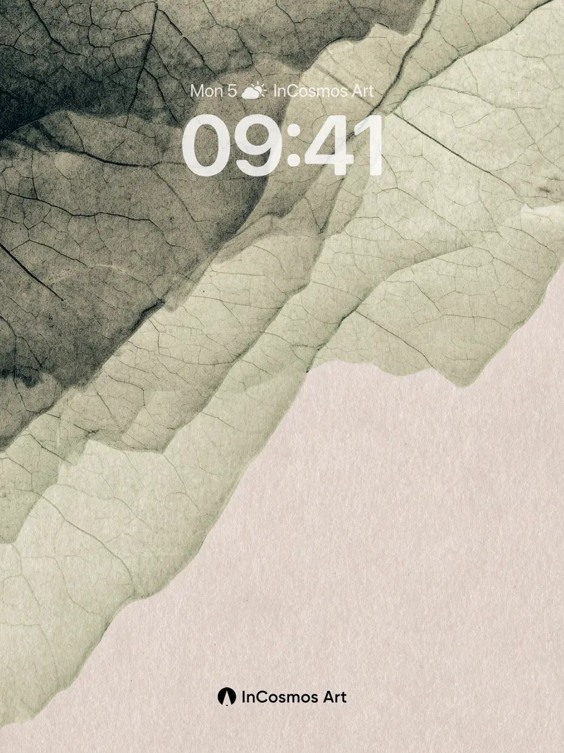 Quiet Vein Wallpaper with Fossilized Light