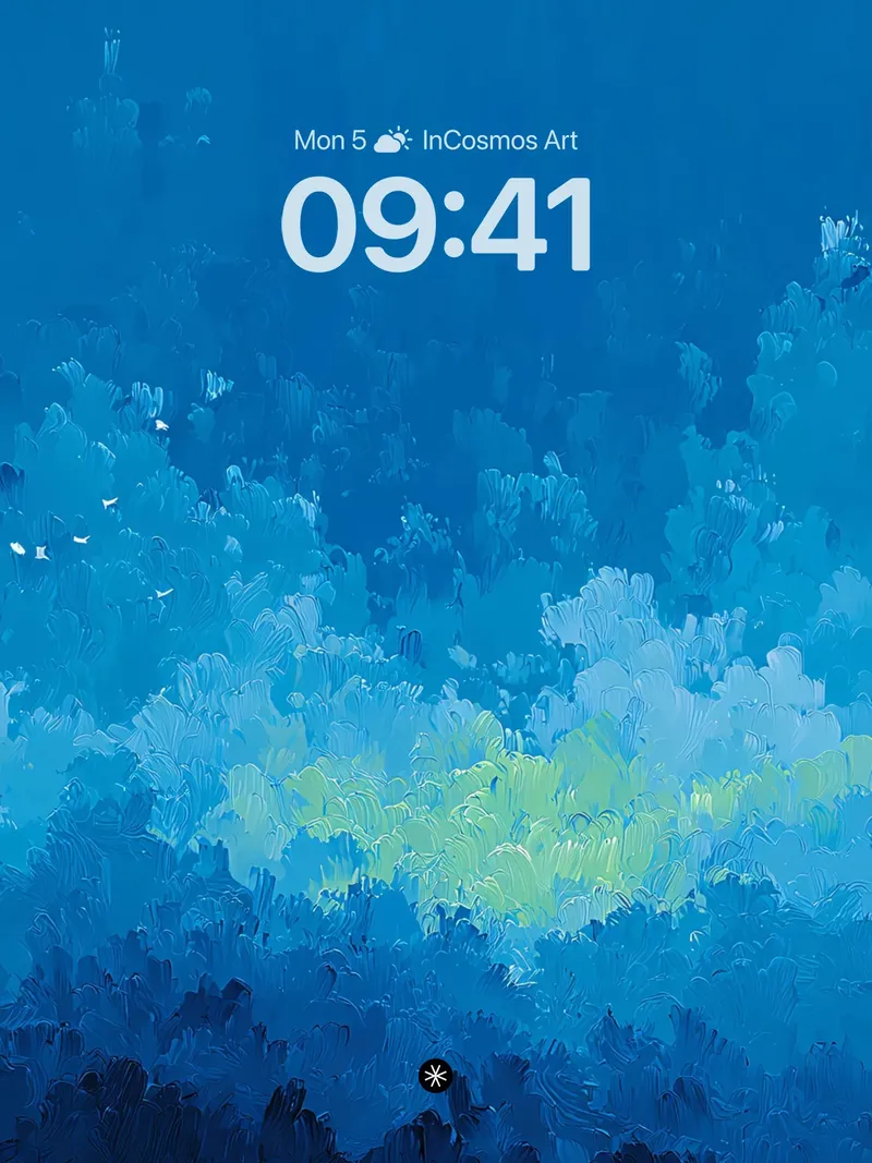 Serene Gradient Flow Wallpaper