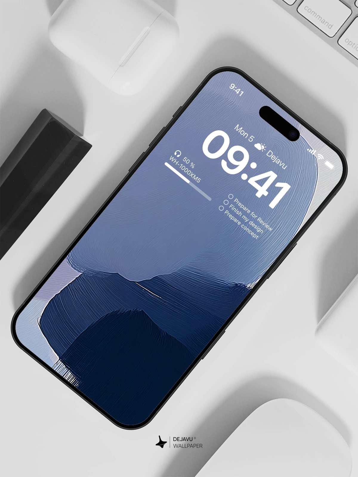 Abstract Blue Gradient Wallpaper 4K for iPhone Lock Screen
