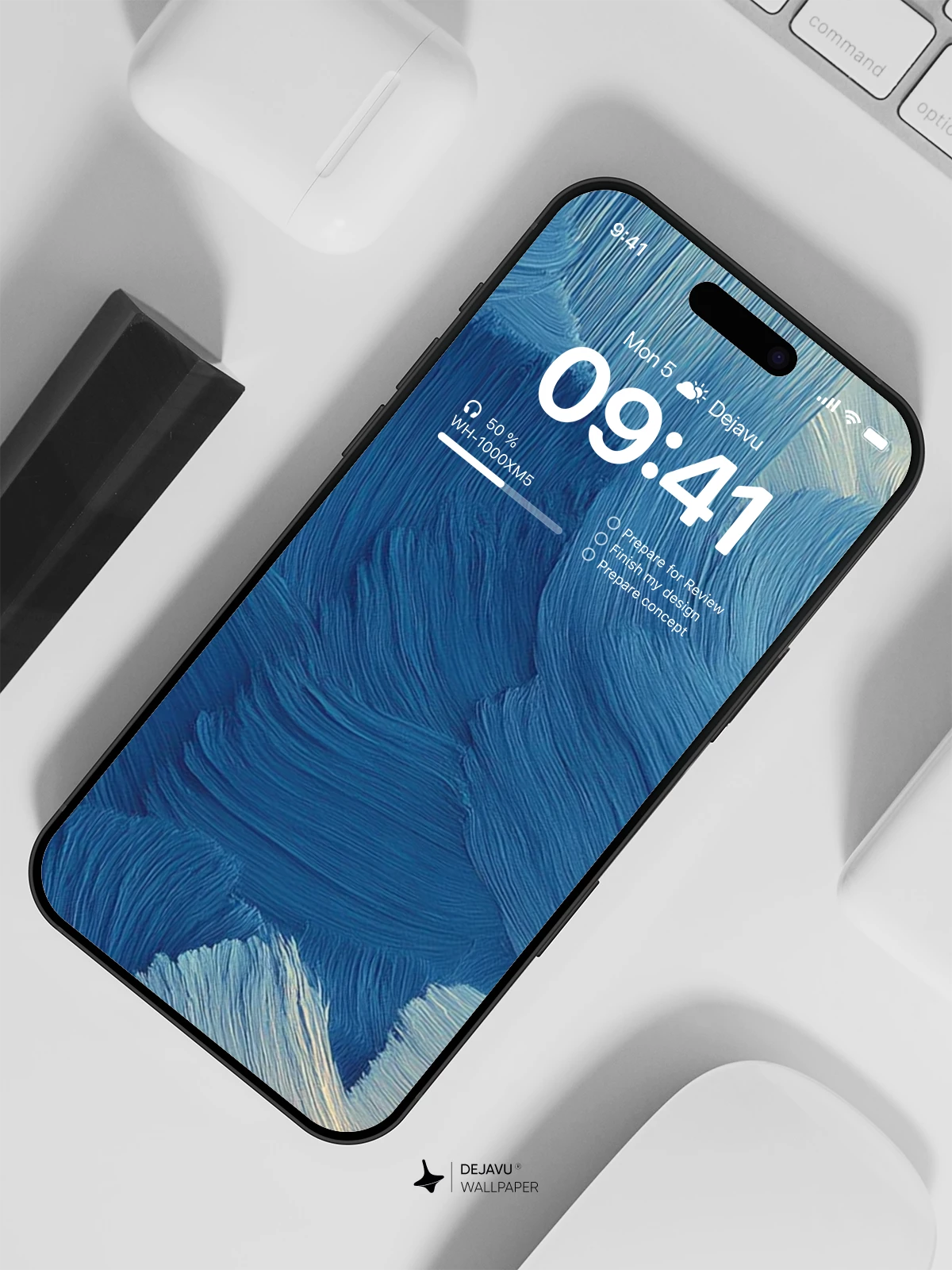 Abstract Blue Gradient Wallpaper 4K for iPhone Lock Screen