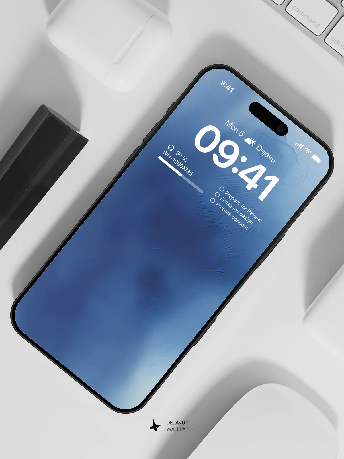 Blue Gradient Wallpaper 4K for iPhone Lock Screen