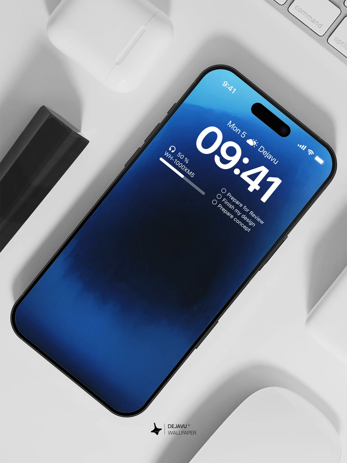 Abstract Blue Gradient Wallpaper 4K for iPhone Lock Screen