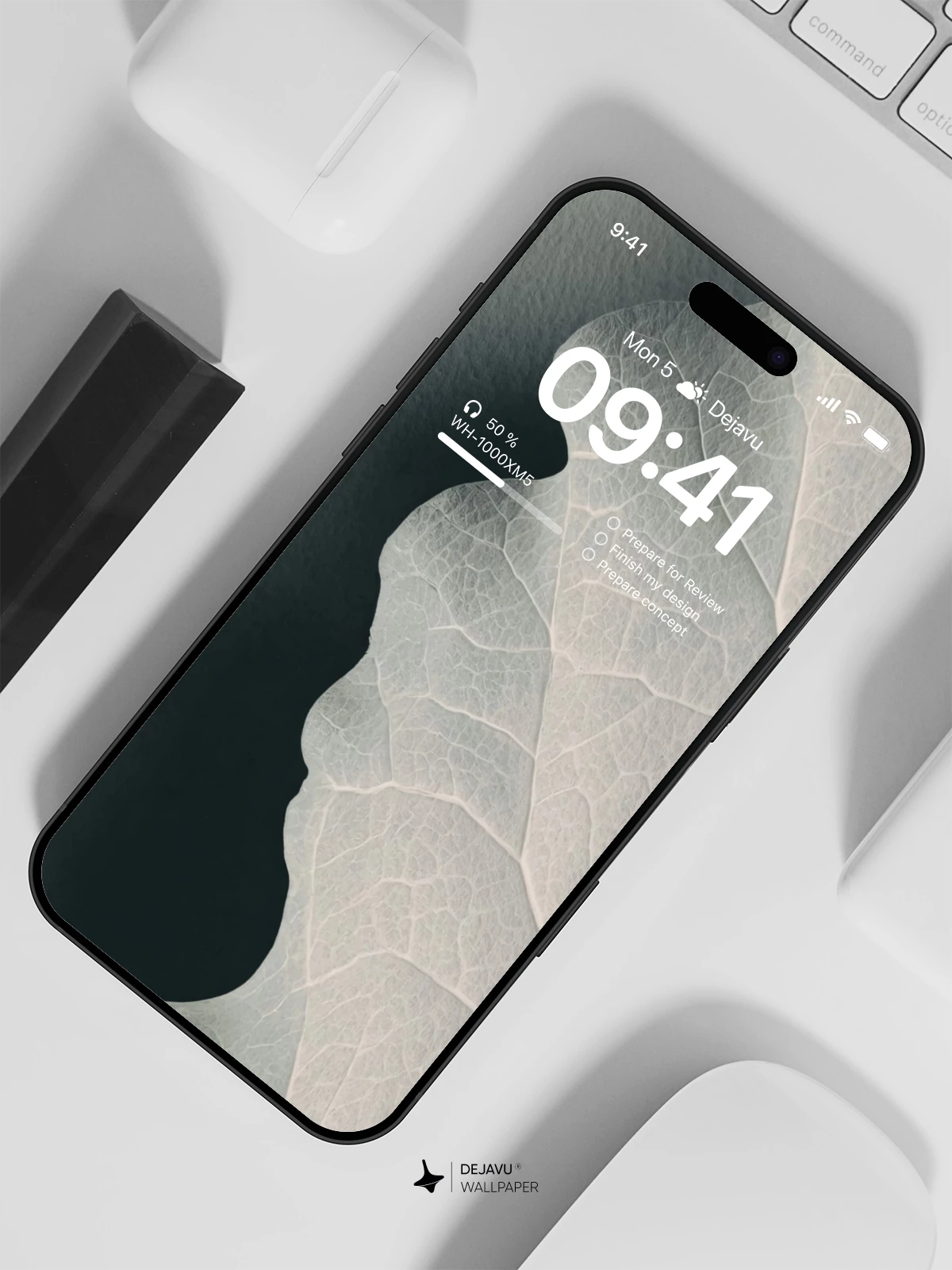 White Leaf Texture Wallpaper 4K for iPhone Lock Screen