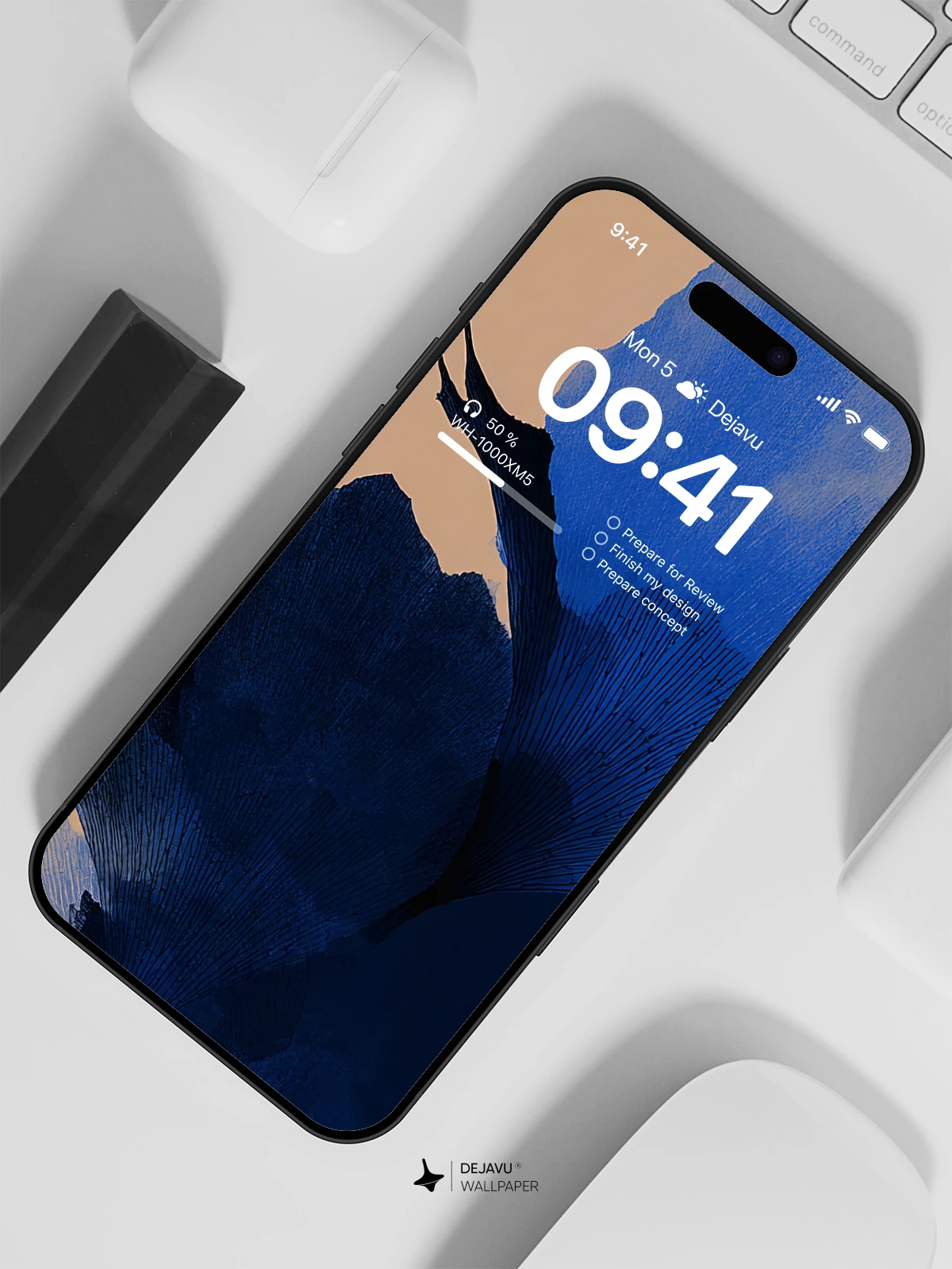 Ginkgo Leaf Wallpaper 4K for iPhone Lock Screen