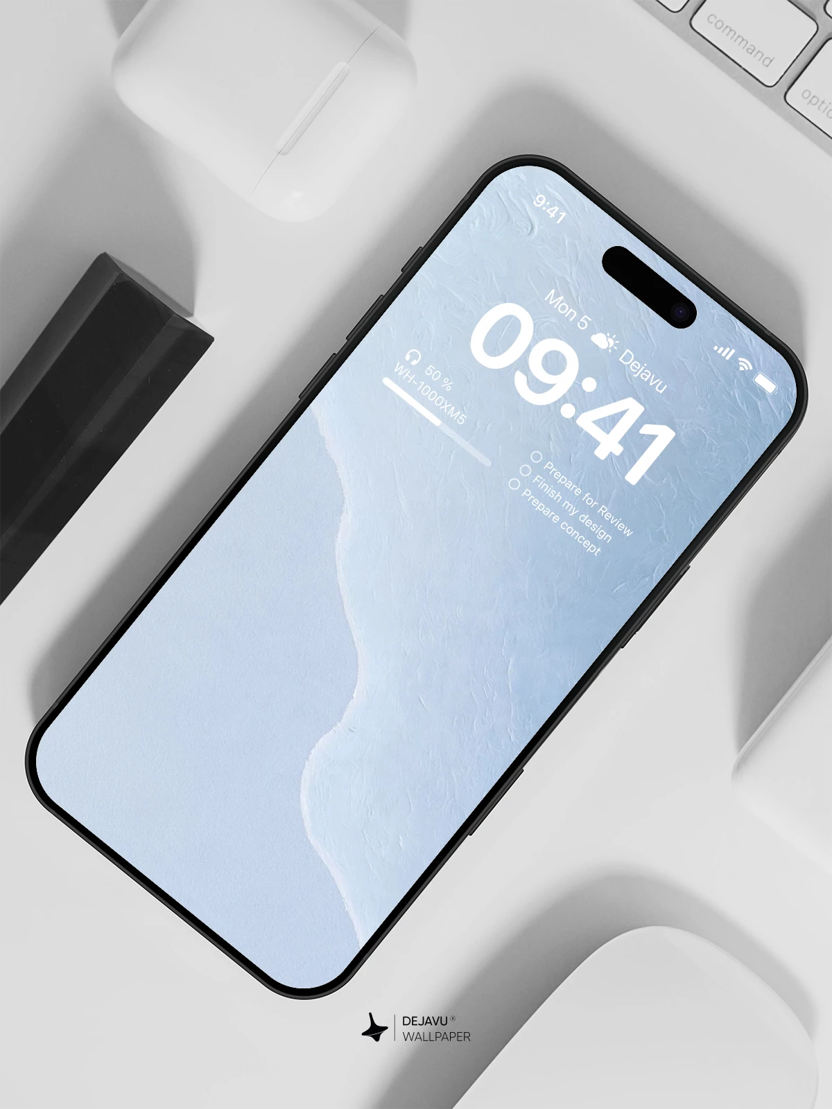 White Gradient Wallpaper 4K for iPhone Lock Screen