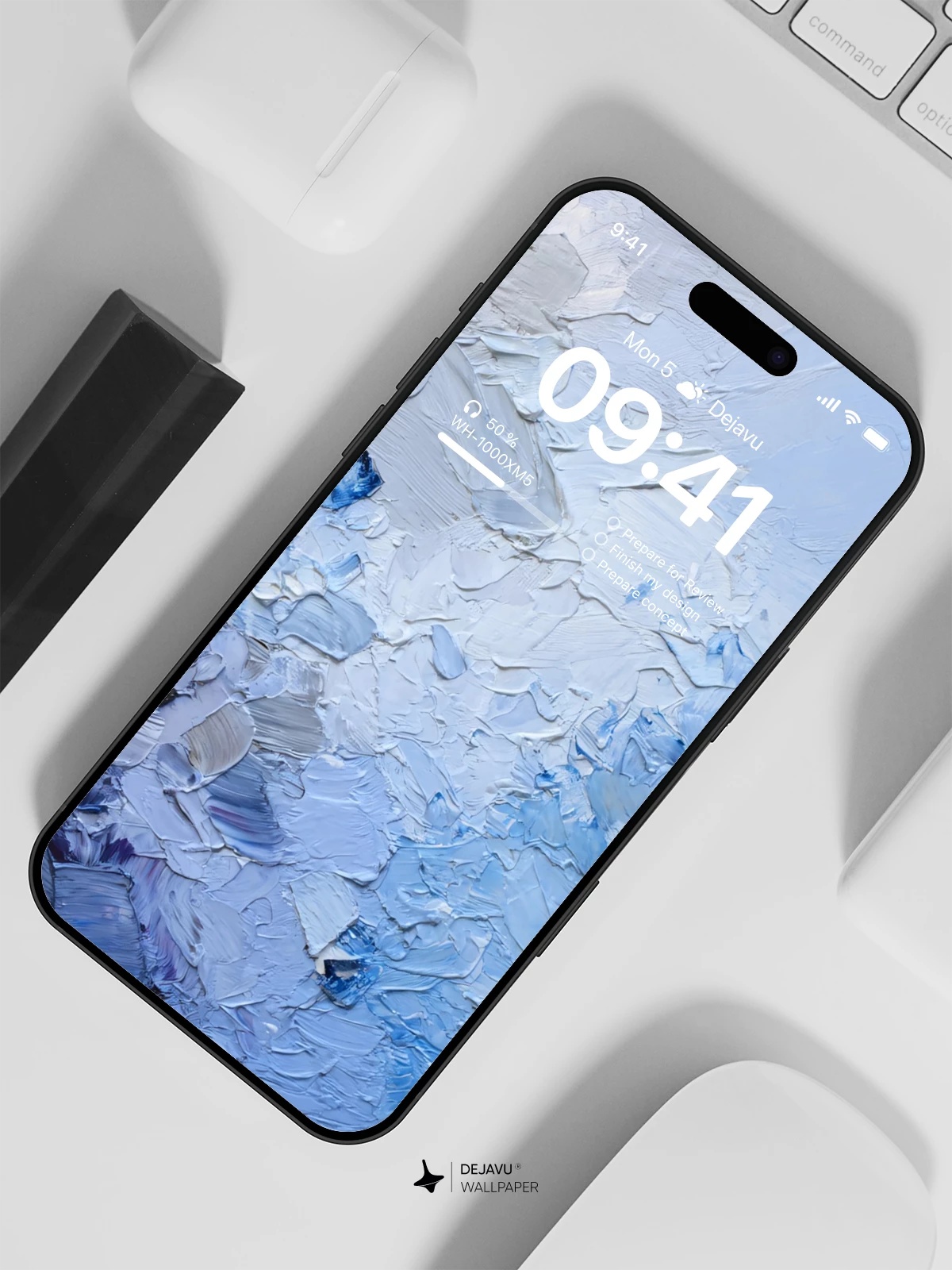 Abstract Blue Gradient Wallpaper 4K for iPhone Lock Screen