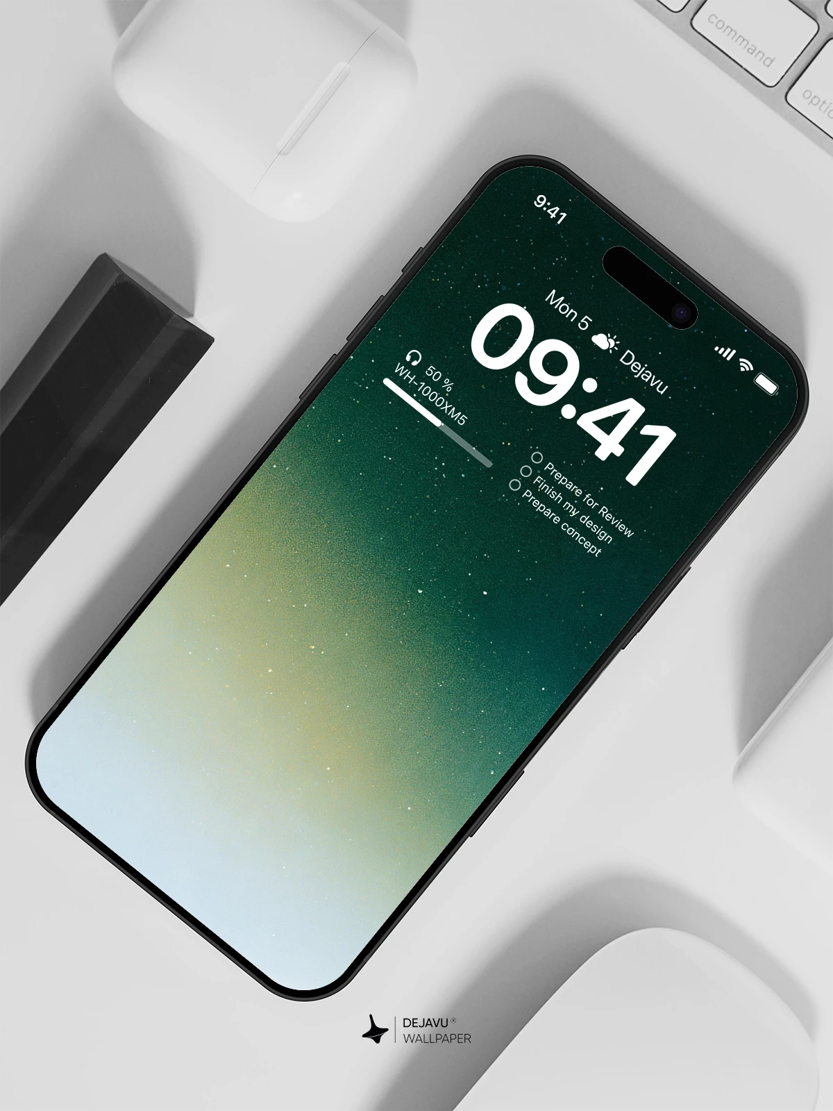 Aurora Borealis Night Sky Wallpaper 4K for iPhone Lock Screen