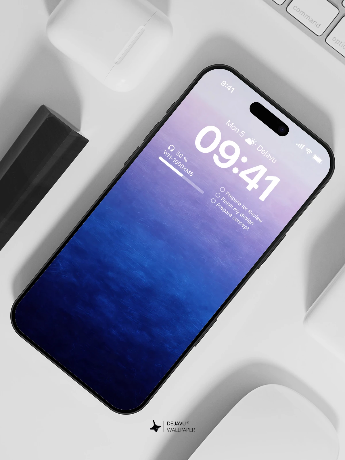 Abstract Blue Gradient Wallpaper 4K for iPhone Lock Screen