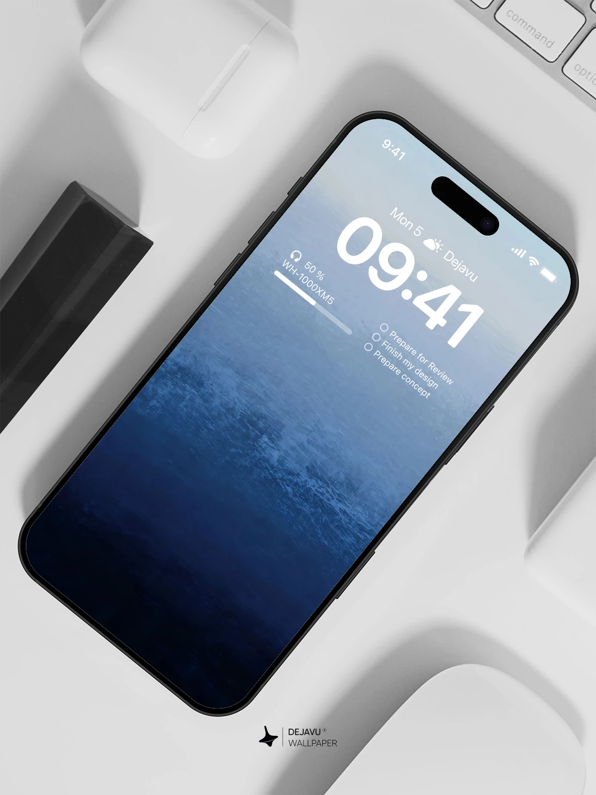 Abstract Blue Gradient Wallpaper 4K for iPhone Lock Screen